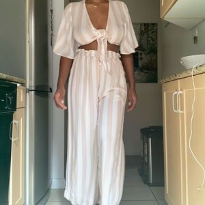 American Eagle two-piece wear